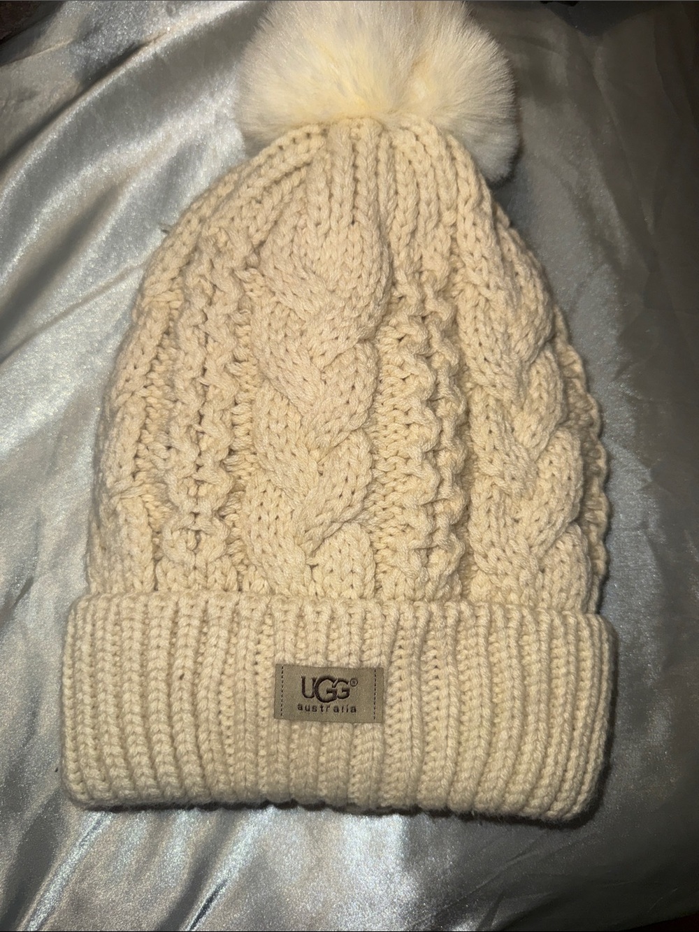 UGG Women's Cream Cable Knit Pom Beanie